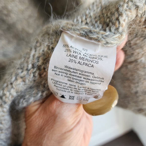 Liberty Island Cozy Beige Cable Knit Sweater Acyrlic Blend with Merino Alpaca L - Picture 4 of 8